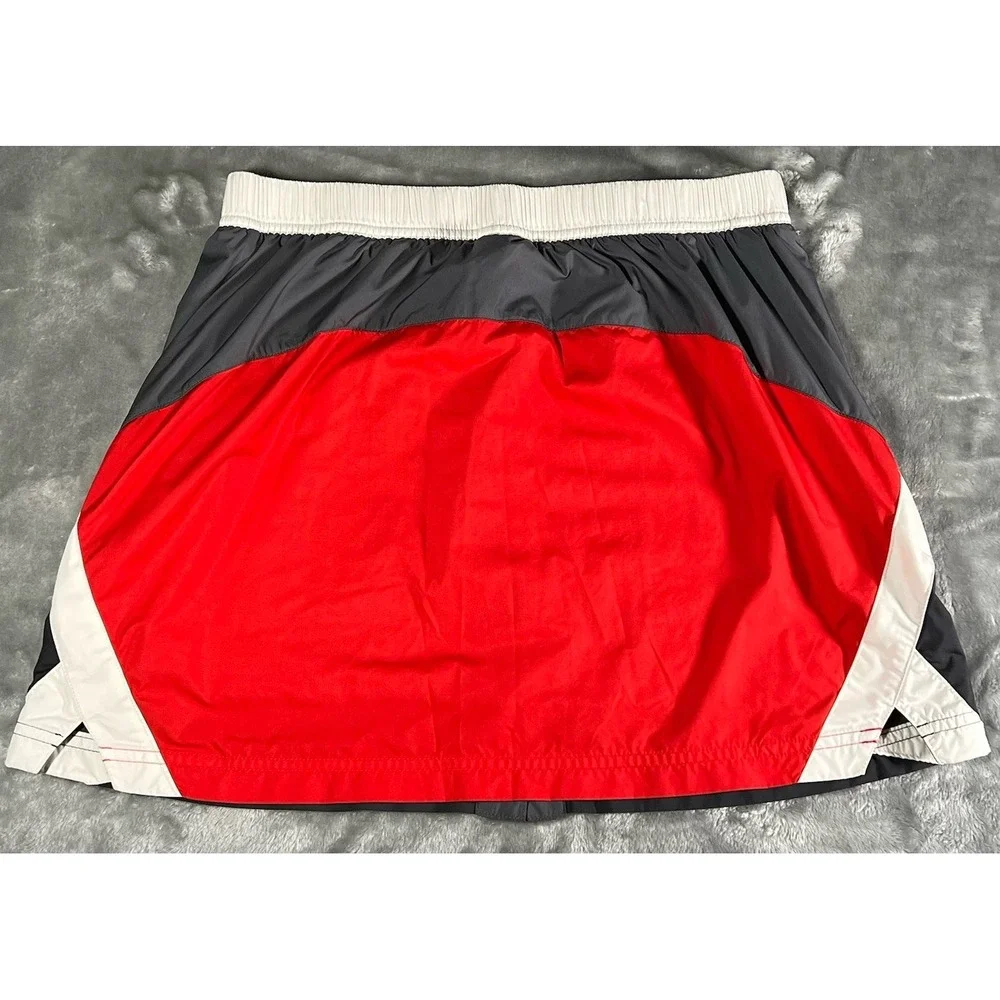 NIKE Skirt Size Medium Women NSW WOVEN MOTO SKIRT-BK